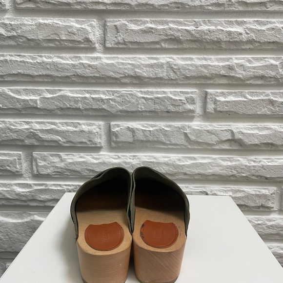 Swedish Hasbeens Husband Clogs - Picture 5 of 6